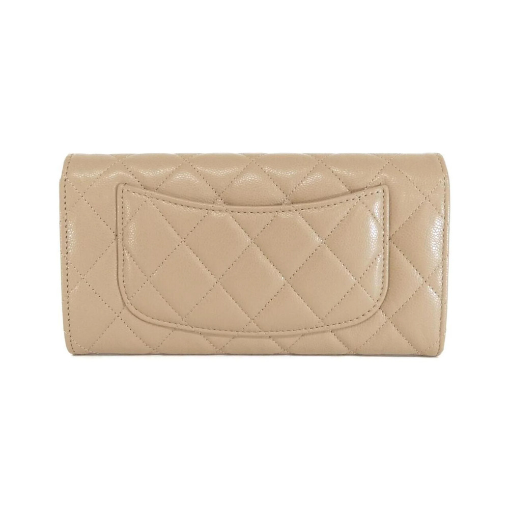 CHANEL Authentic Cream Wallet - Picture 2 of 6